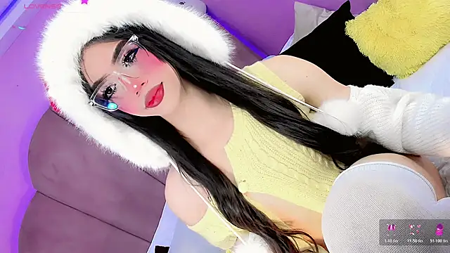 Snapshot of ShantyMillan chatting on 03.26.26 ShantyMillan online show from 03.26.26