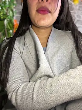 Liulee2 online show from 09.20.25