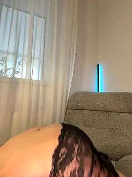 Snapshot of ClaireCrazy chatting on 11.05.25 ClaireCrazy online show from 11.05.25