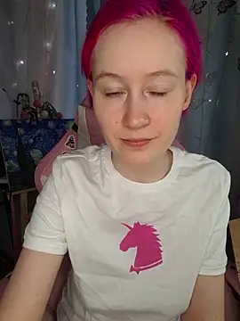 Fuzzy Unicorn online show from 04.13.26