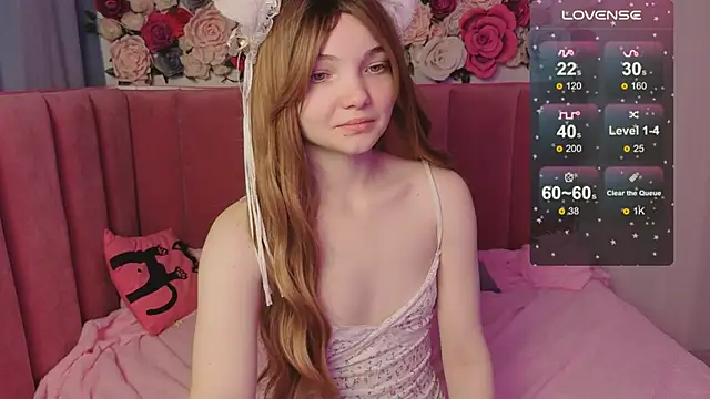 AnimeAlica18 online show from 10.29.25