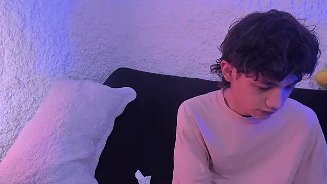 thiago kinghot online show from 09.22.25