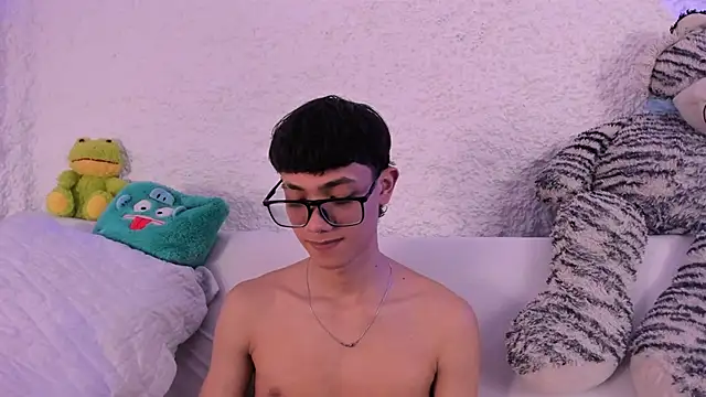 thiago kinghot online show from 10.02.25