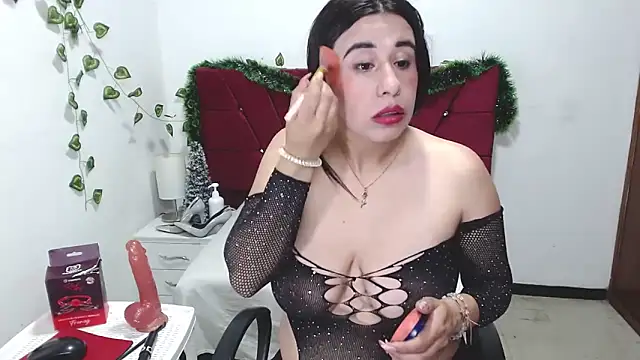 Julieta curvy69 online show from 12.22.25