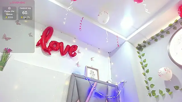 klariz09 online show from 02.15.26