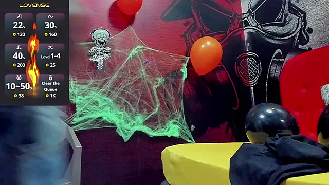 Snapshot of Ian1_ chatting on 10.29.25 Ian1  online show from 10.29.25