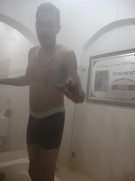 lacoste12 online show from 11.01.25