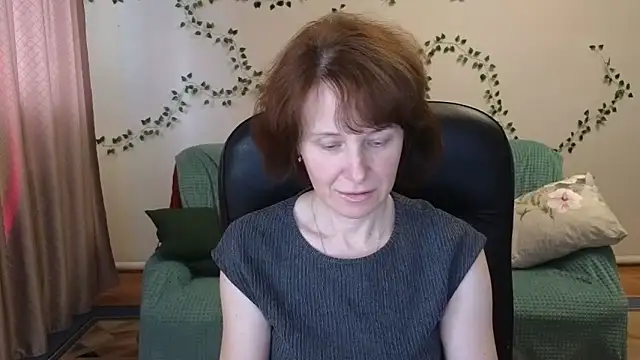 Lia Tito online show from 04.13.26