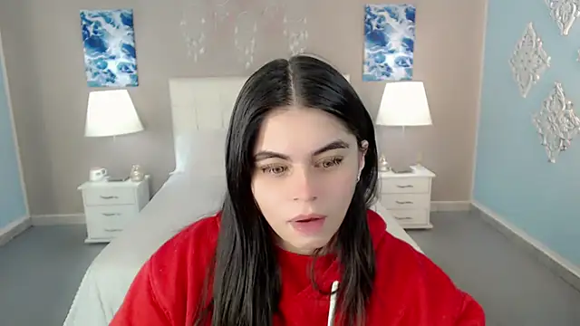 maddissonivanova online show from 10.15.25