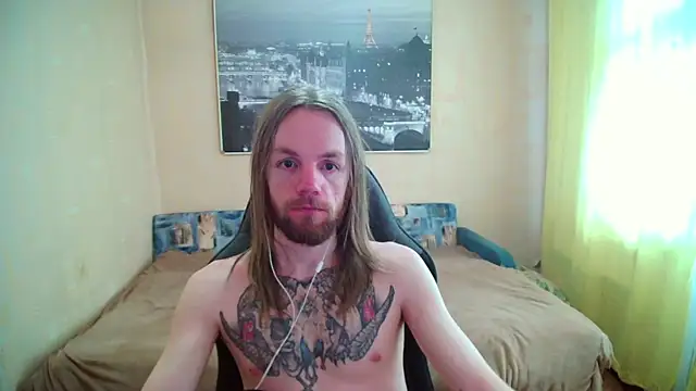 Snapshot of AdamDickens chatting on 06.15.26 AdamDickens online show from 06.15.26