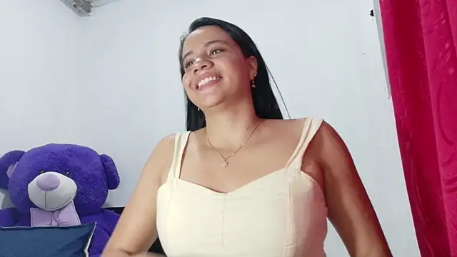 Snapshot of NataliaAr- chatting on 04.05.26 NataliaAr- online show from 04.05.26