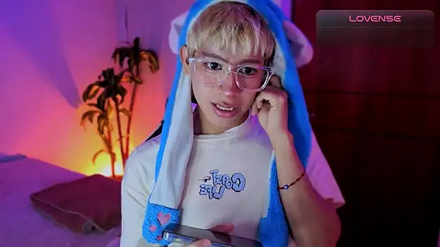 taichi bluy online show from 12.18.25