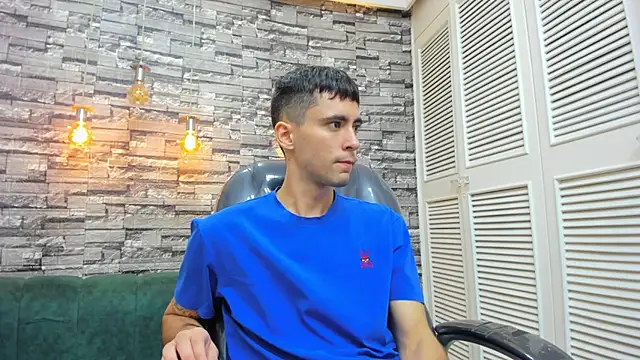 mike whitee online show from 09.13.25
