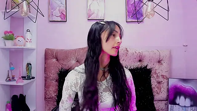 megha noa online show from 10.21.25