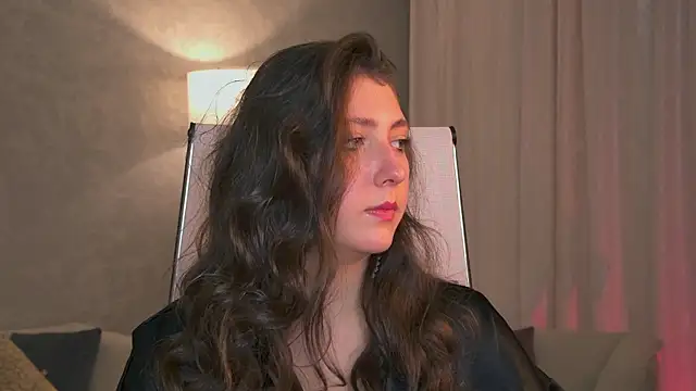 Snapshot of Mary_Miiller chatting on 09.10.25 Mary Miiller online show from 09.10.25