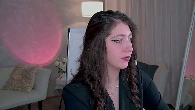 Mary Miiller online show from 03.11.26