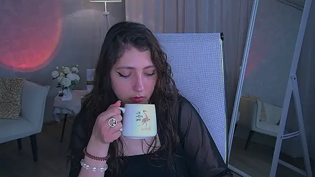 Mary Miiller online show from 03.23.26