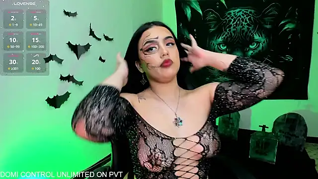 nicol ruizz online show from 10.22.25