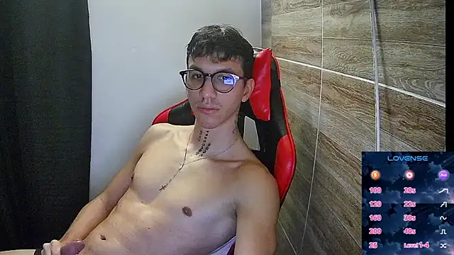 Snapshot of angelicious_ chatting on 03.27.26 angelicious online show from 03.27.26