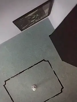 Snapshot of OliviaMorris1 chatting on 10.22.25 OliviaMorris1 online show from 10.22.25