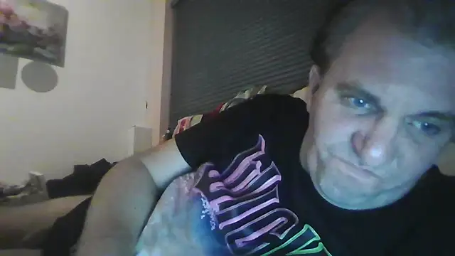 Snapshot of JasperGeil chatting on 11.08.25 JasperGeil online show from 11.08.25