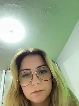 sophiemonroevip online show from 07.05.26