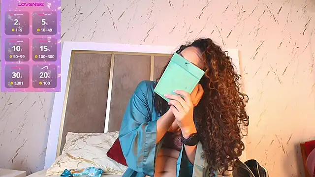 samanthaThoms online show from 02.11.26