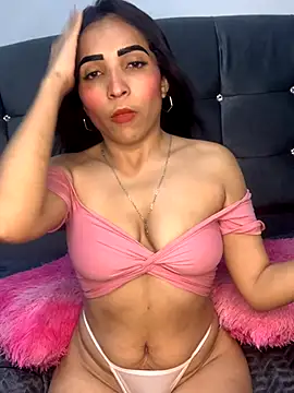 Snapshot of Rosa_25x chatting on 09.26.25 Rosa 25x online show from 09.26.25