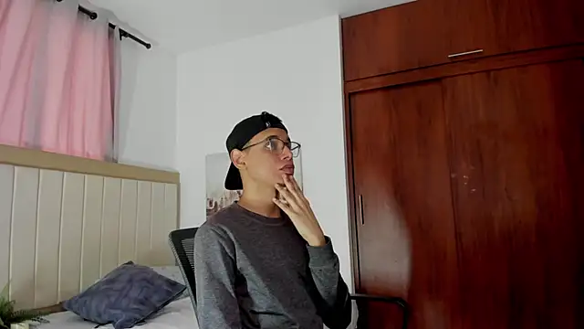 tristan gold online show from 10.14.25