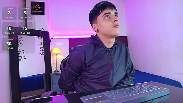 Lucass love online show from 10.07.25