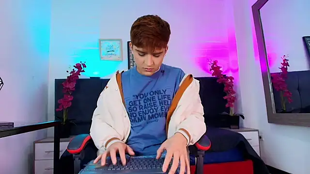 Lucass love online show from 03.08.26