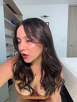 lunatorch online show from 04.23.26