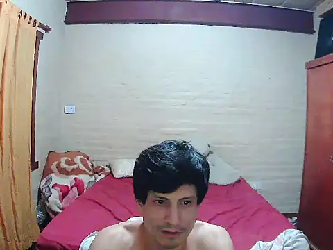 Snapshot of versaduro chatting on 02.23.26 versaduro online show from 02.23.26