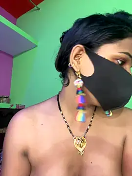 Snapshot of SEXY-SIMI-BHABI chatting on 09.14.25 SEXY-SIMI-BHABI online show from 09.14.25