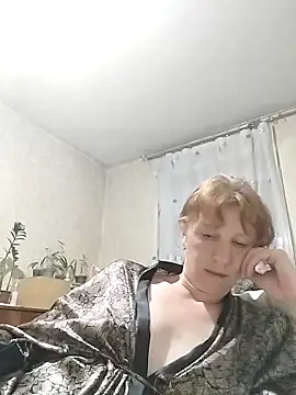 Snapshot of Flower2931 chatting on 05.14.26 Flower2931 online show from 05.14.26