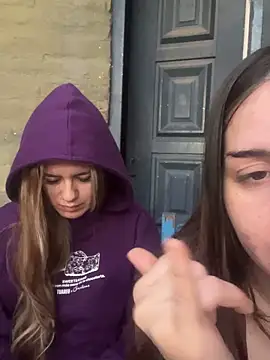 Snapshot of tetutamy chatting on 09.22.25 tetutamy online show from 09.22.25