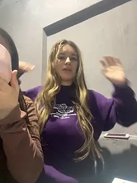 Snapshot of tetutamy chatting on 09.24.25 tetutamy online show from 09.24.25