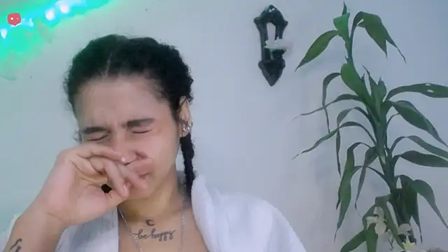 Nocturnawitch online show from 09.18.25