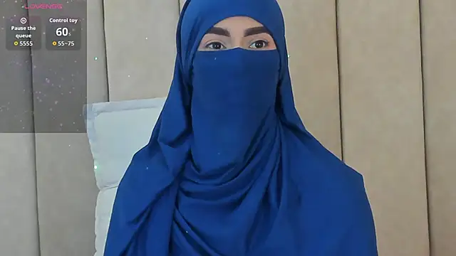  Zahiira  online show from 09.29.25