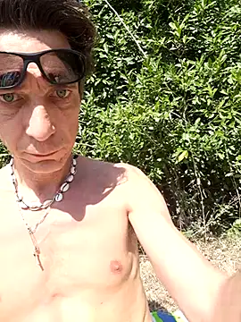 KalendaXL online show from 10.13.25