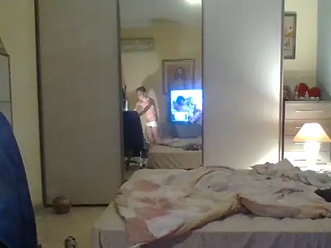 KalendaXL online show from 11.27.25