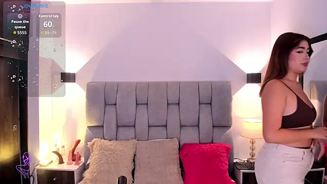 Mia volkova online show from 10.26.25