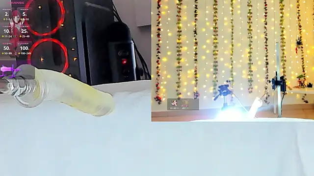 Snapshot of Kitty__Rose__ chatting on 09.20.25 Kitty  Rose   online show from 09.20.25