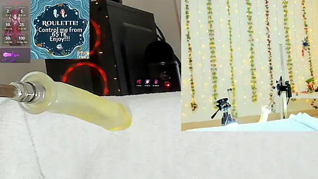 Snapshot of Kitty__Rose__ chatting on 09.25.25 Kitty  Rose   online show from 09.25.25