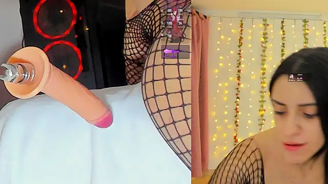 Snapshot of Kitty__Rose__ chatting on 10.14.25 Kitty  Rose   online show from 10.14.25