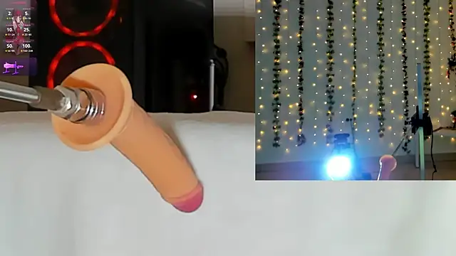 Snapshot of Kitty__Rose__ chatting on 10.28.25 Kitty  Rose   online show from 10.28.25