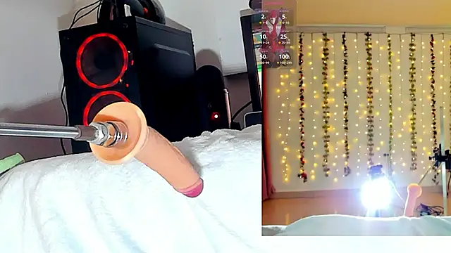 Kitty  Rose   online show from 11.16.25