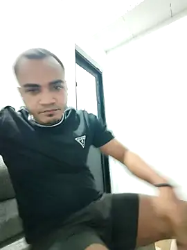 Snapshot of SanChacal5694 chatting on 09.10.25 SanChacal5694 online show from 09.10.25