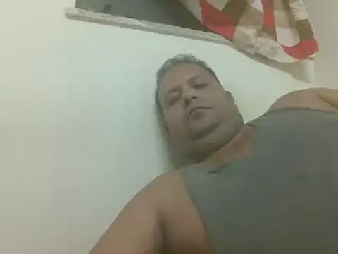 Snapshot of simpleboldguy277 chatting on 11.06.25 simpleboldguy277 online show from 11.06.25