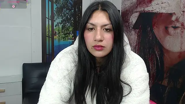 gigi gilt  online show from 09.10.25